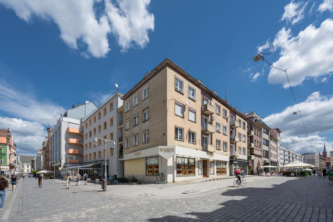 Market Square Corner Apartment Kuznicza By Noclegi Renters Вроцлав Екстер'єр фото