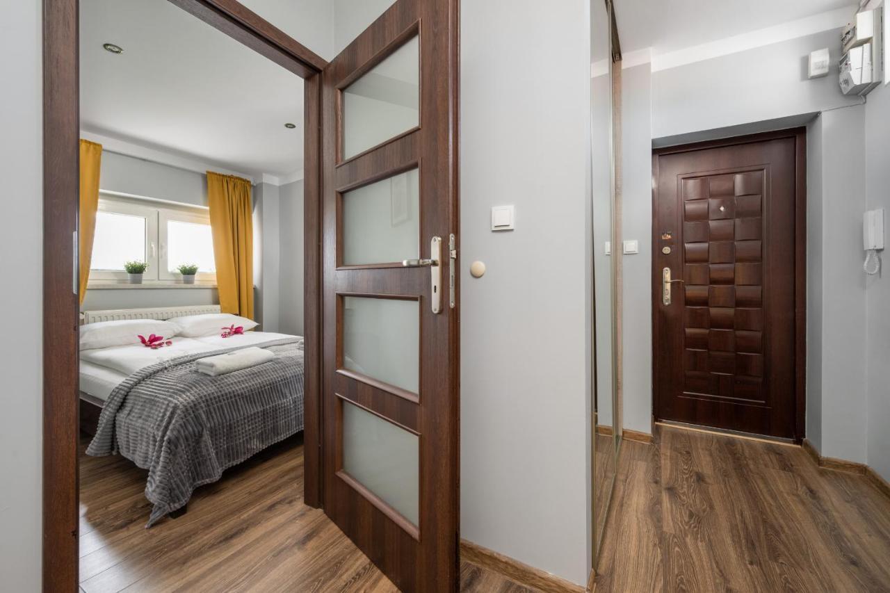 Market Square Corner Apartment Kuznicza By Noclegi Renters Вроцлав Екстер'єр фото